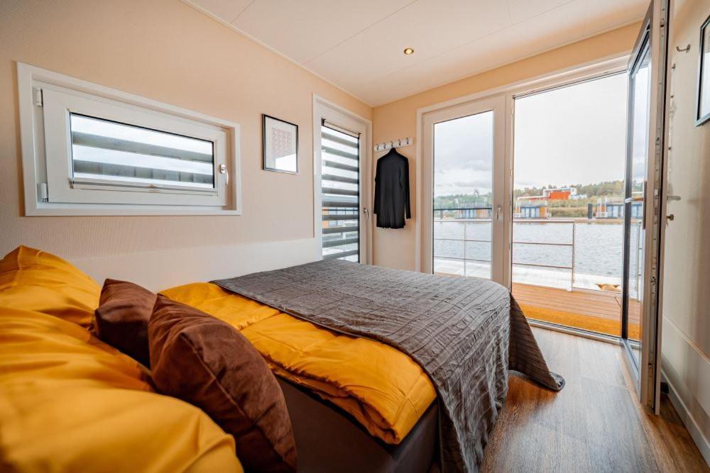 Floatinghouses Baerwalder See Klitten Extérieur photo