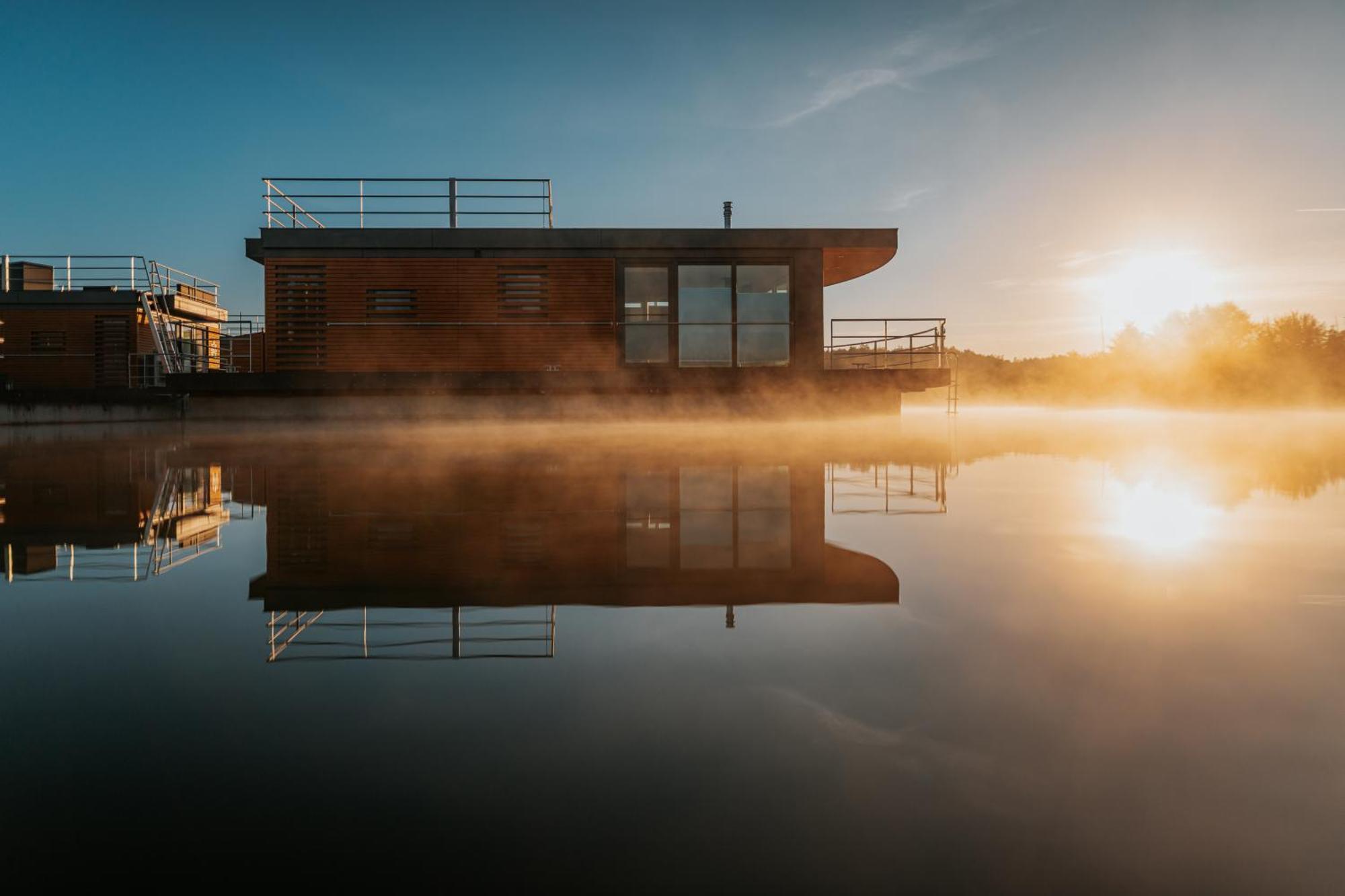 Floatinghouses Baerwalder See Klitten Extérieur photo